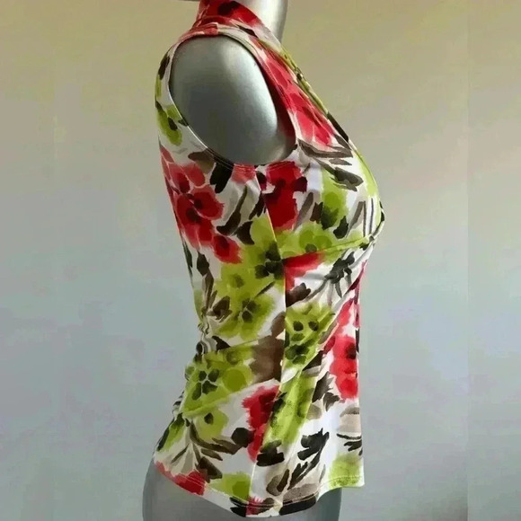 FREE 💟🇨🇦💎Vintage Floral Short  Sleeve Top - Picture 4 of 15